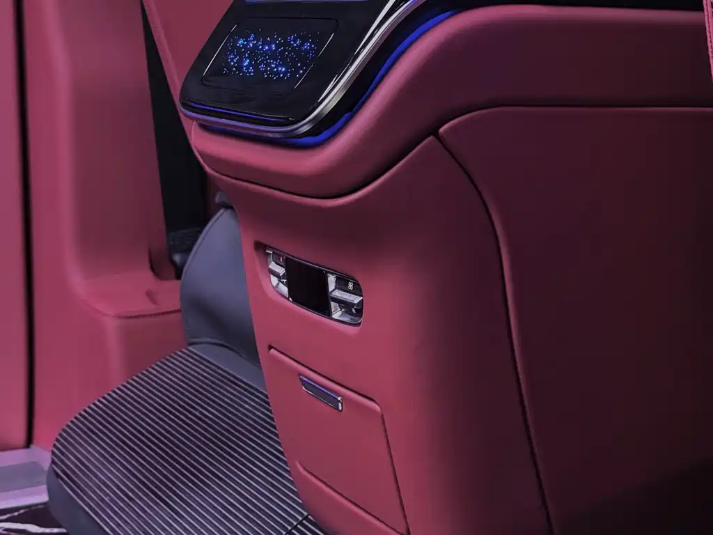 Mercedes-Benz Vito — миниатюра 11