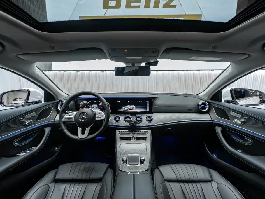 Mercedes-Benz CLS — миниатюра 14