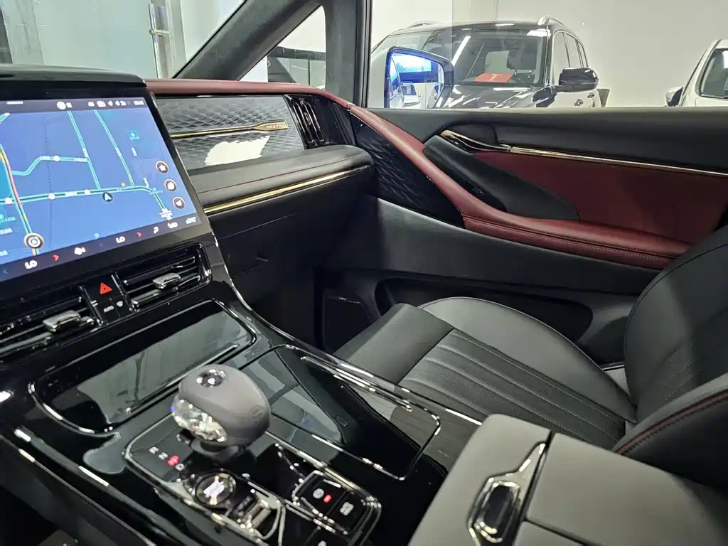 GAC Motor Trumpchi M8 — миниатюра 11