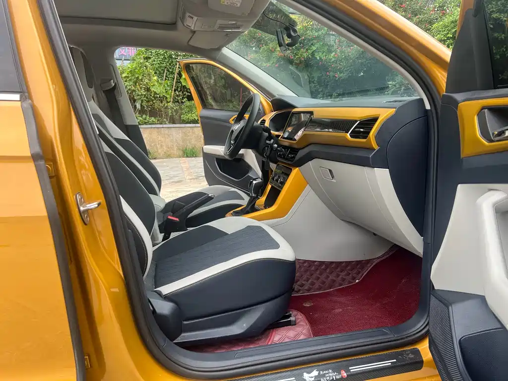 Volkswagen T-Cross — миниатюра 11