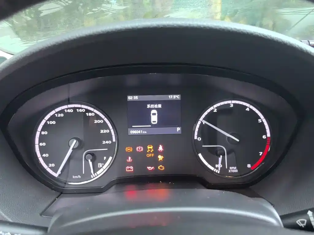 Qoros Qoros 3 — миниатюра 12