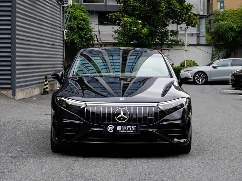 Mercedes-Benz EQS AMG — миниатюра 2