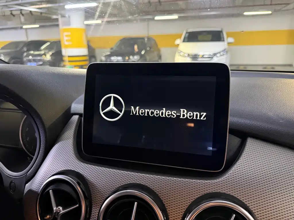 MERCEDES-BENZ B CLASS