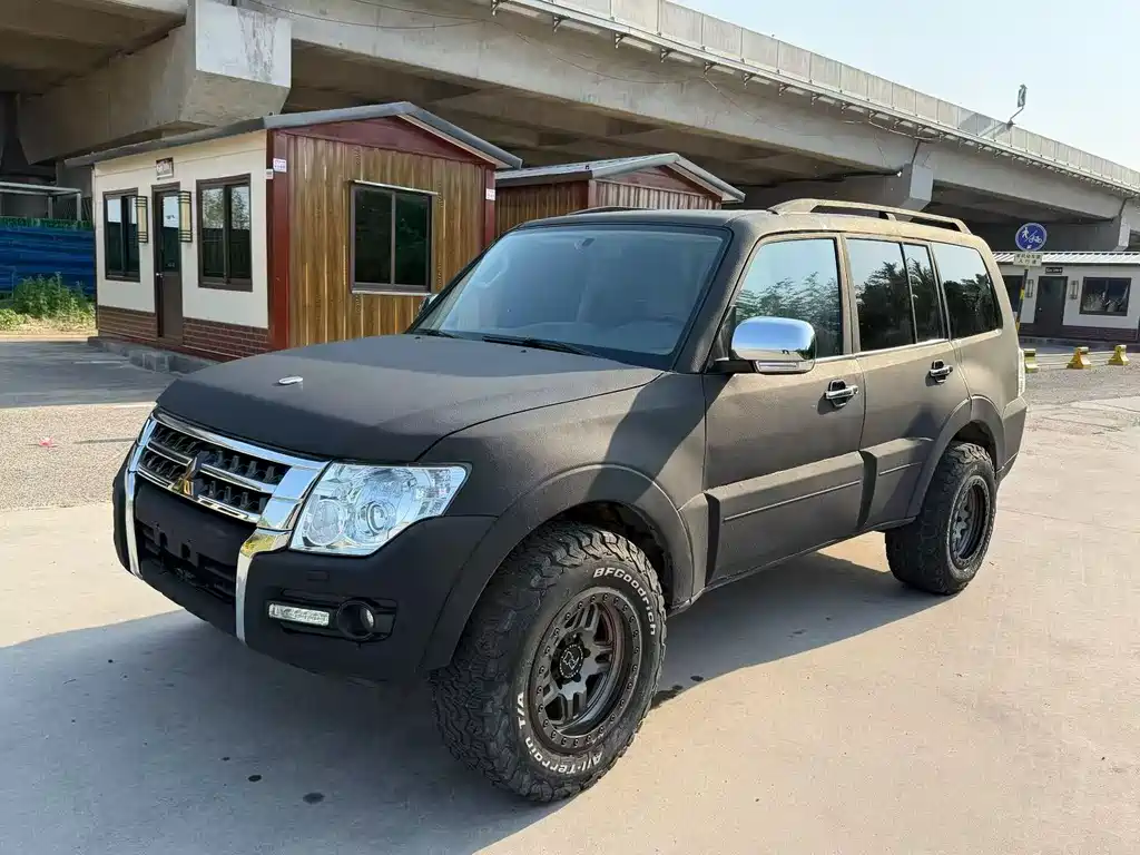 Mitsubishi V97 2020 3.8L AT
