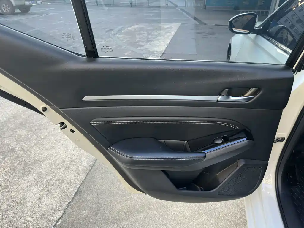 Nissan Teana — миниатюра 22
