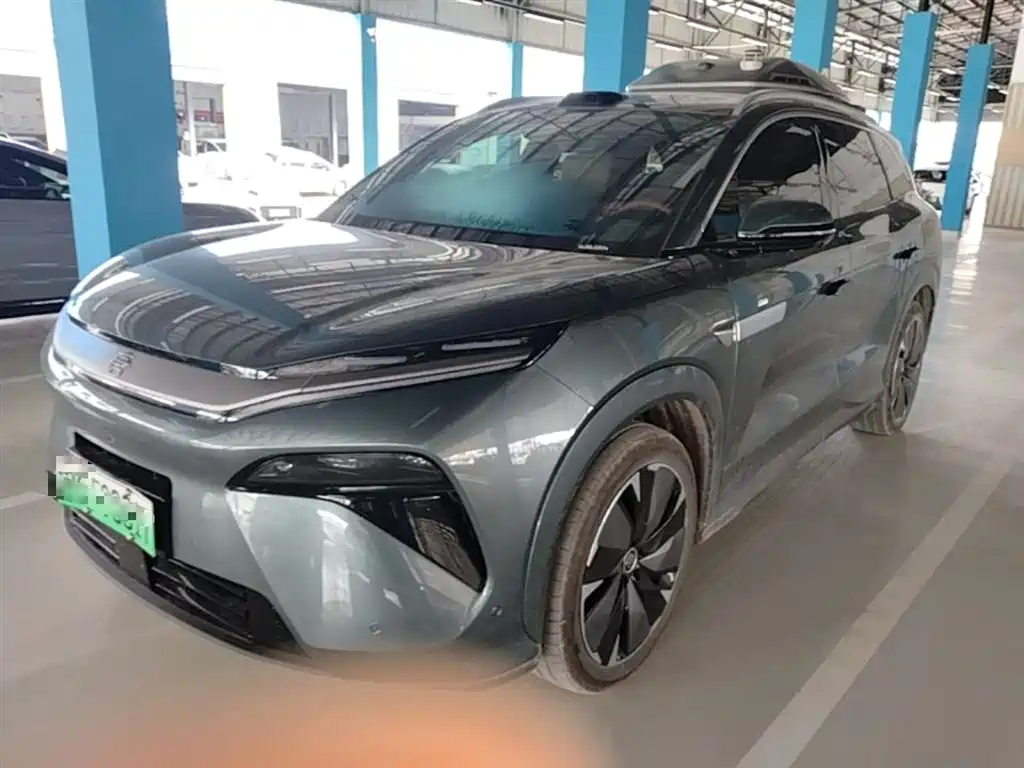 Byd 唐L 2025
