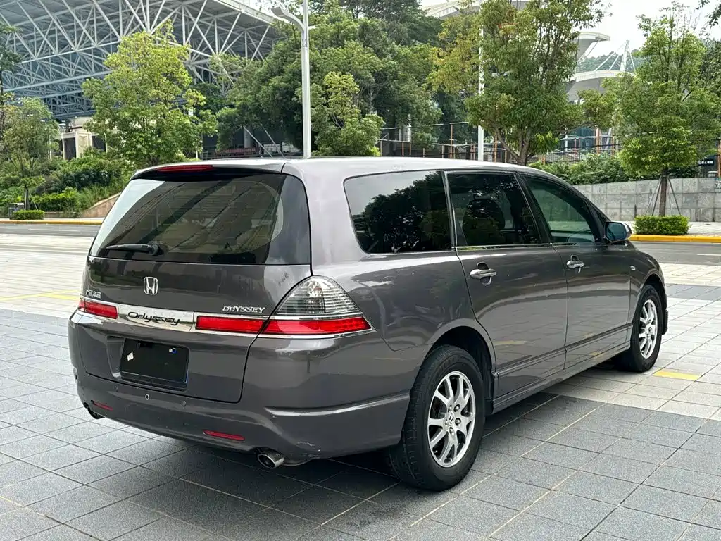 Honda Odyssey — миниатюра 7