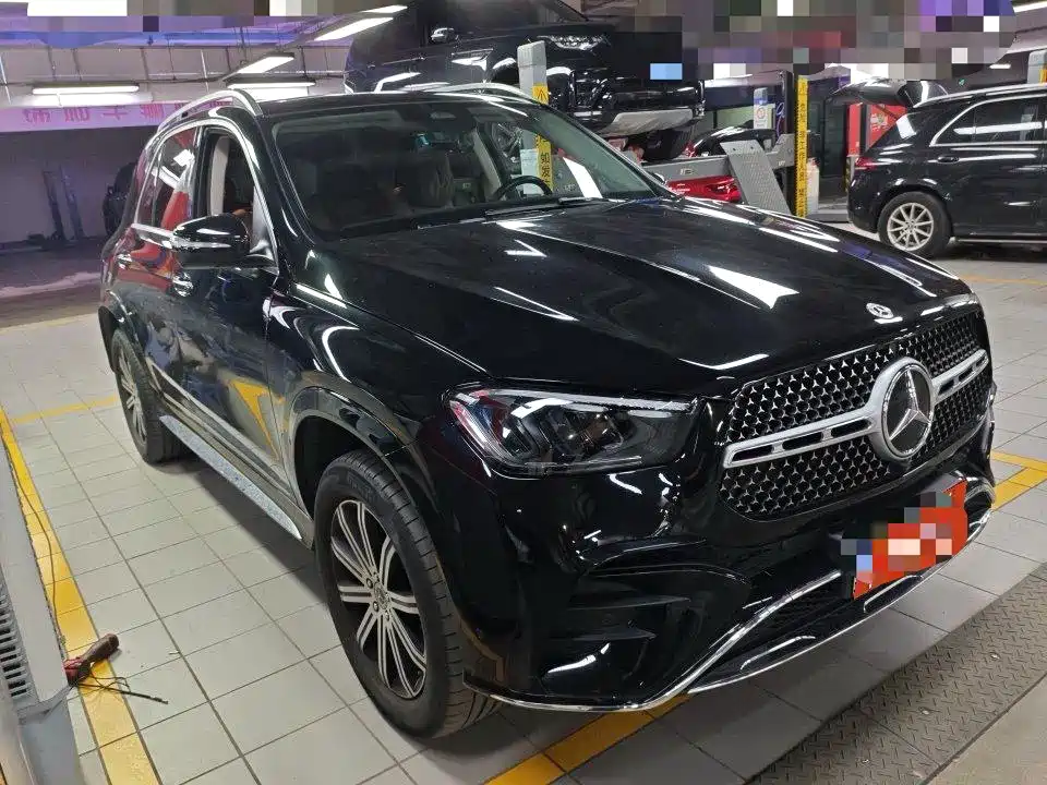 Mercedes-Benz GLE (Import) — миниатюра 2