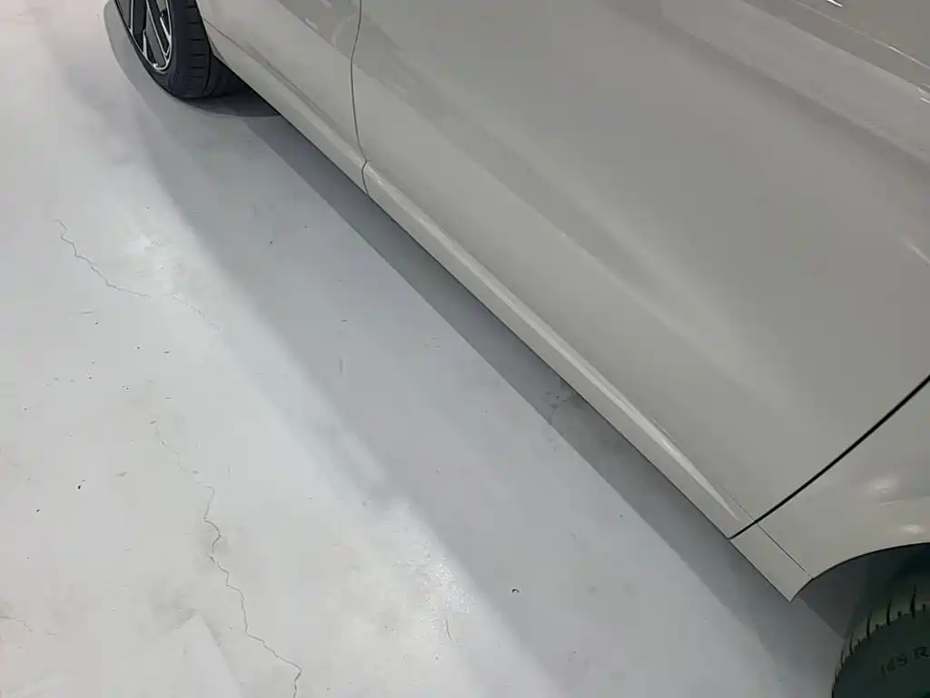 Li Auto Li L6 — миниатюра 21