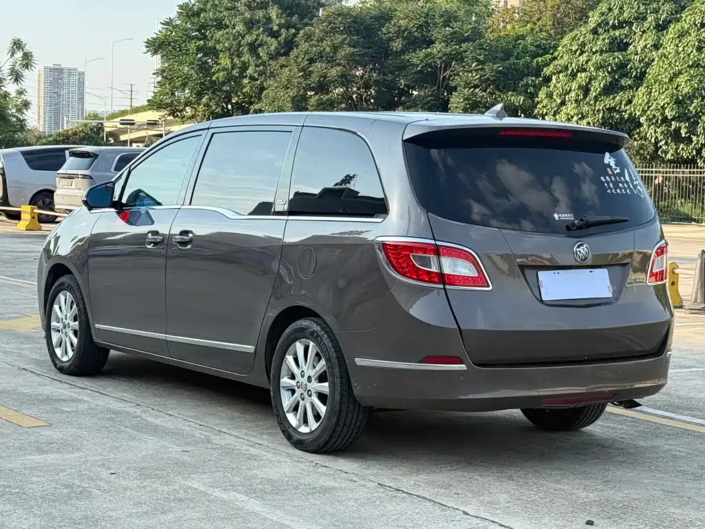 Buick GL8 2013 3.0L GT Luxury