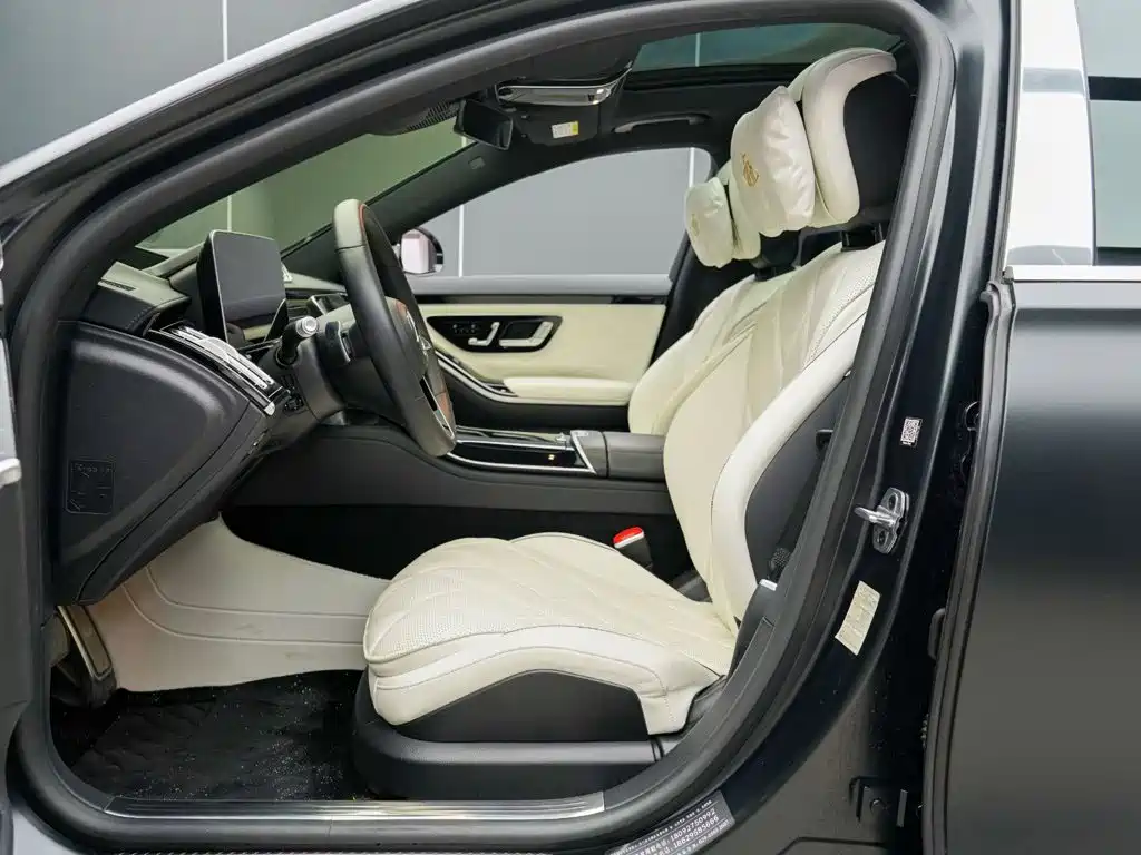 Mercedes-Benz S-Class — миниатюра 11