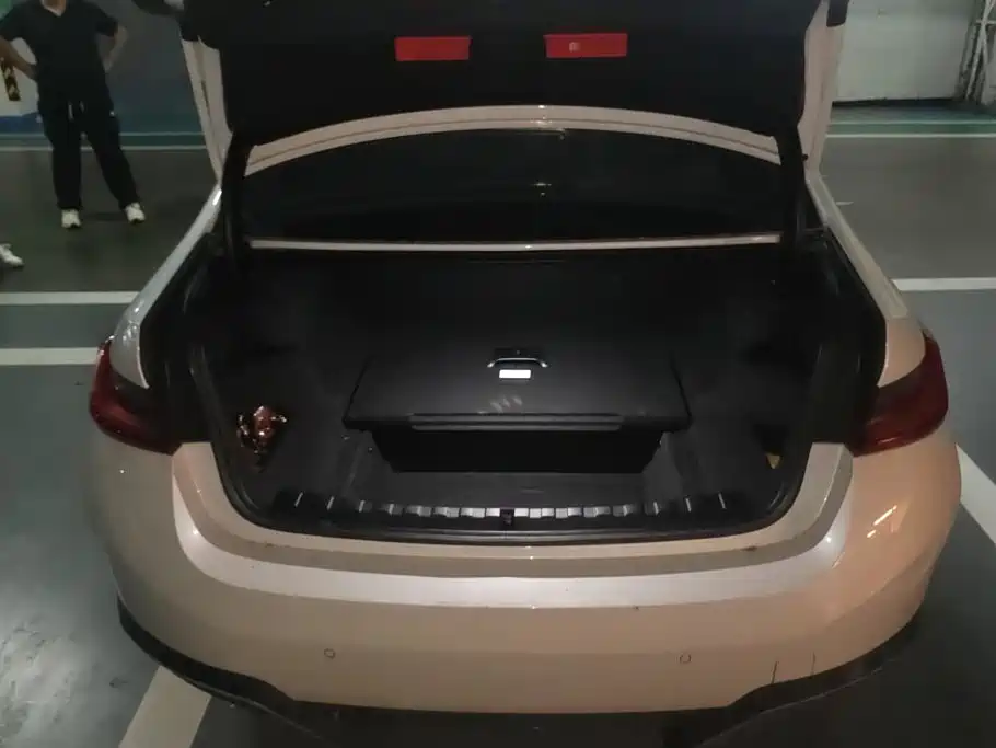 BMW i3 — миниатюра 4