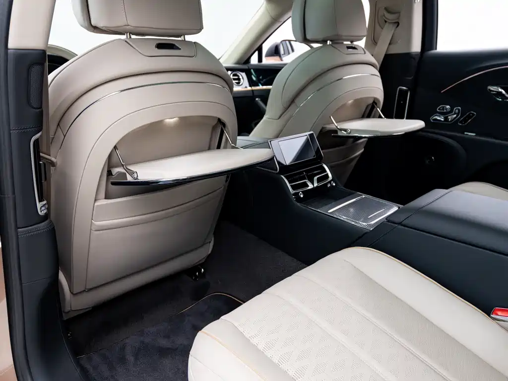 BENTLEY FLYING SPUR PLUG IN HYBRID