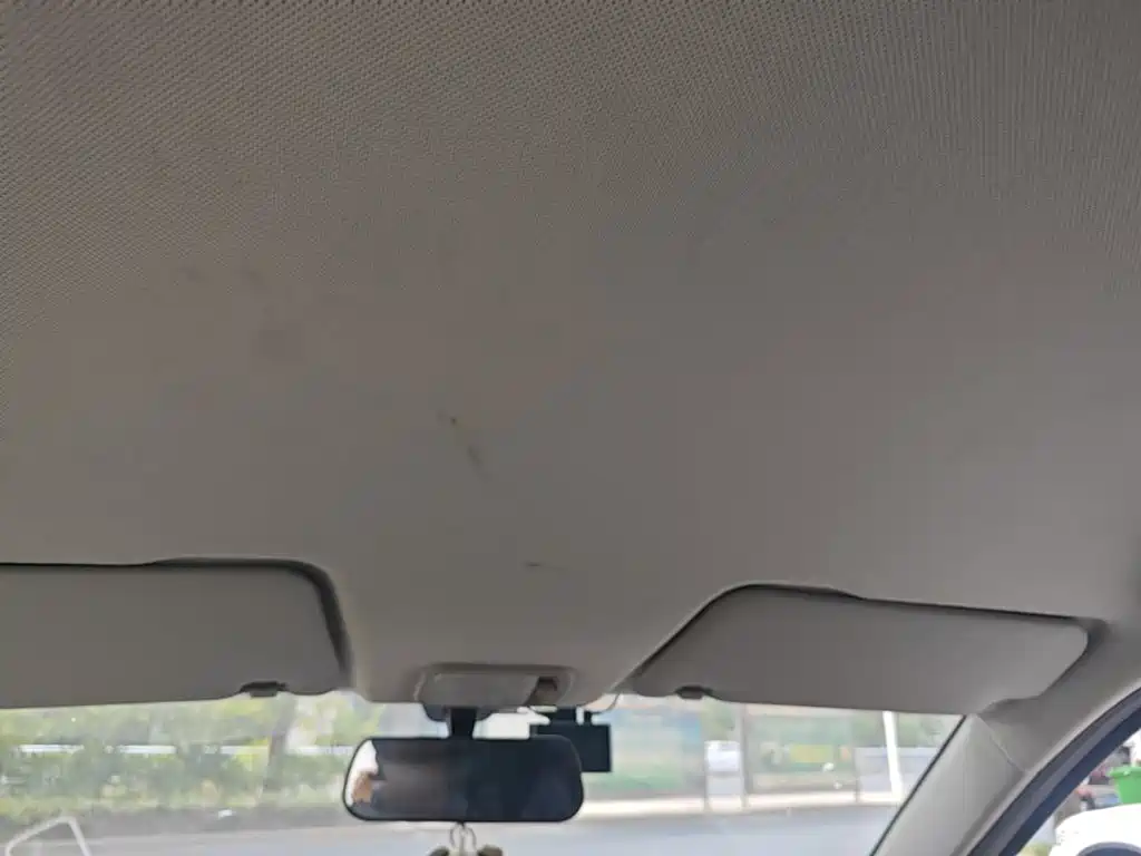 Wuling Hongguang — миниатюра 18