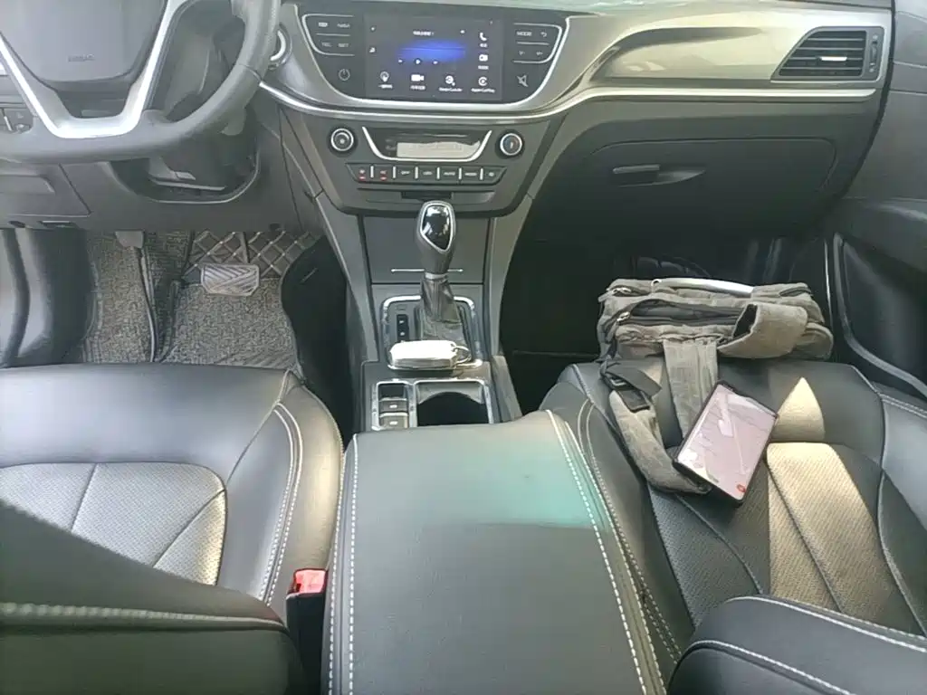 Geely Emgrand — миниатюра 14