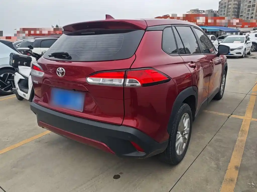 Toyota Corolla Cross — миниатюра 7
