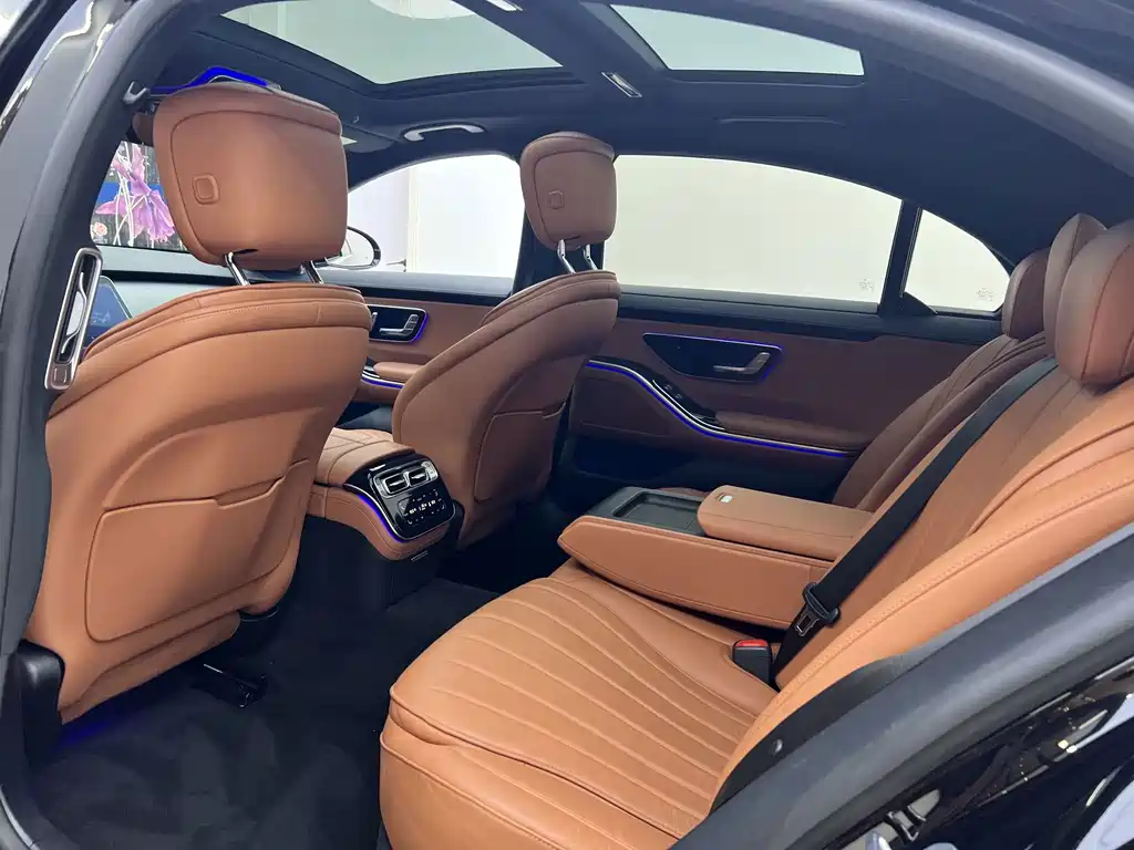 Mercedes-Benz S-Class — миниатюра 5