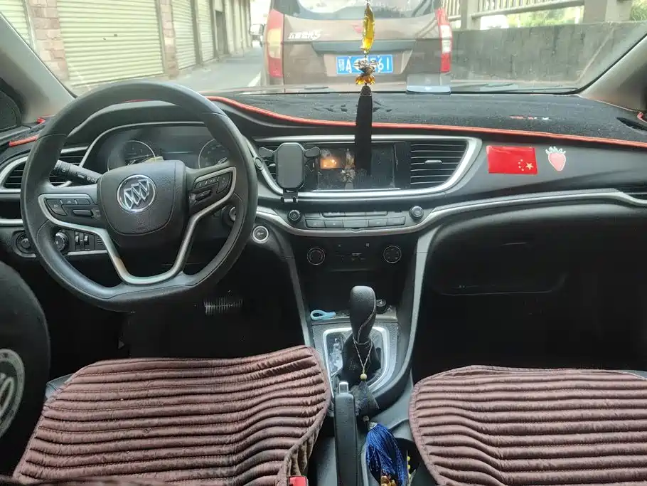 Buick Excelle — миниатюра 12