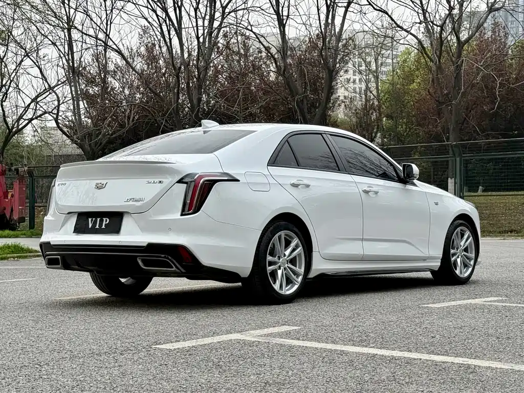Cadillac CT4 — миниатюра 8