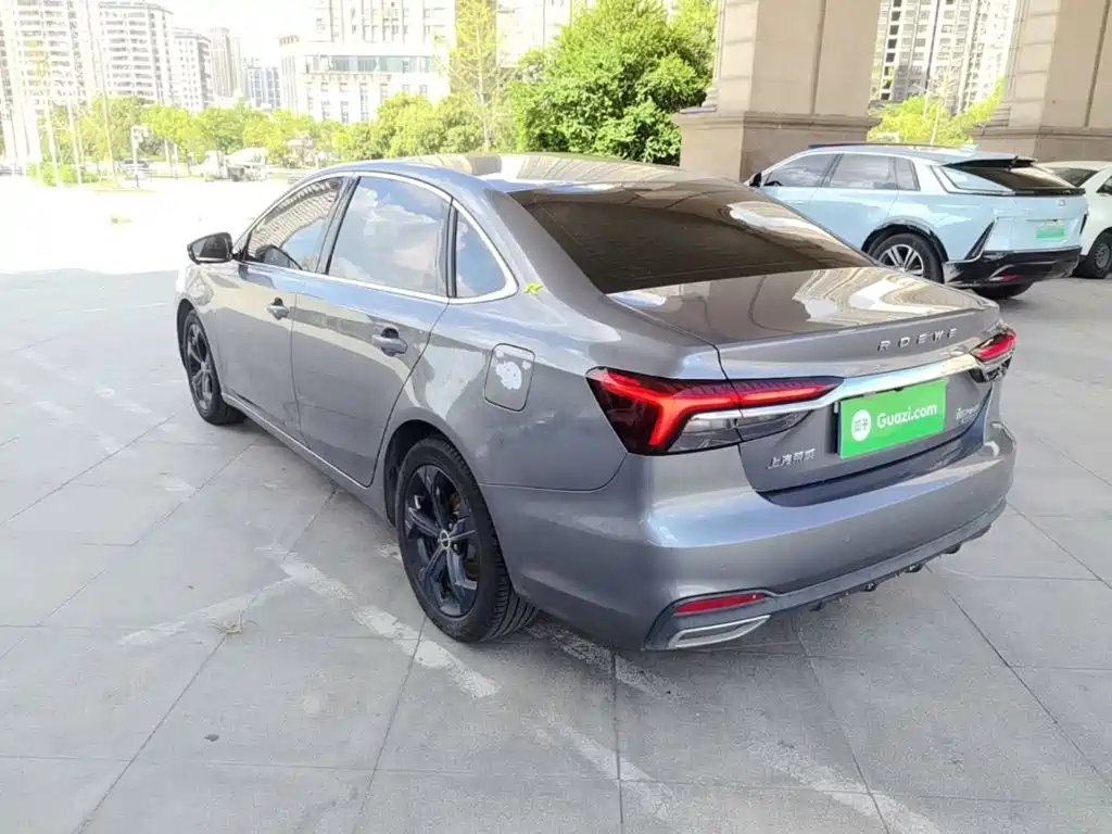 Roewe i6 MAX — миниатюра 5