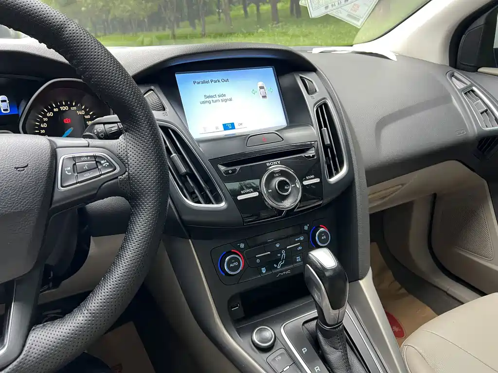 Ford Focus — миниатюра 18