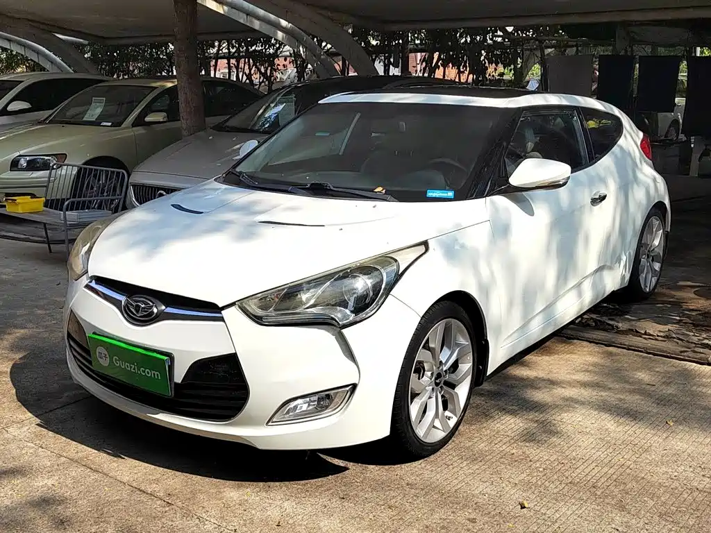Hyundai Veloster — миниатюра 2
