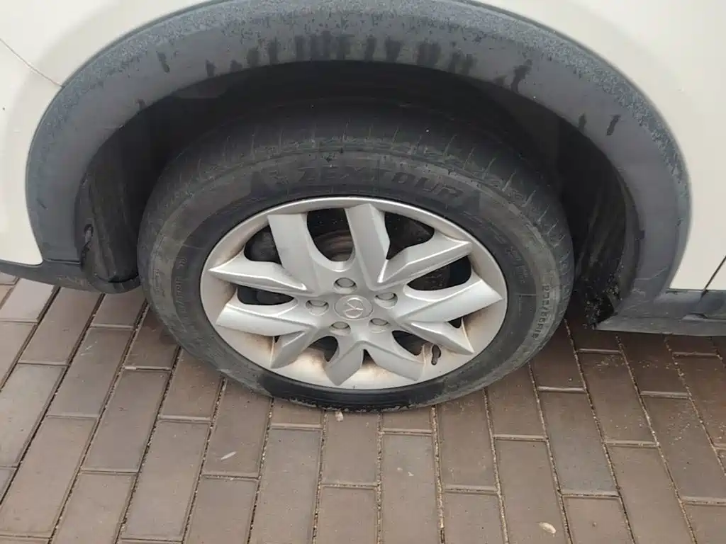 JAC Refine S3 — миниатюра 23