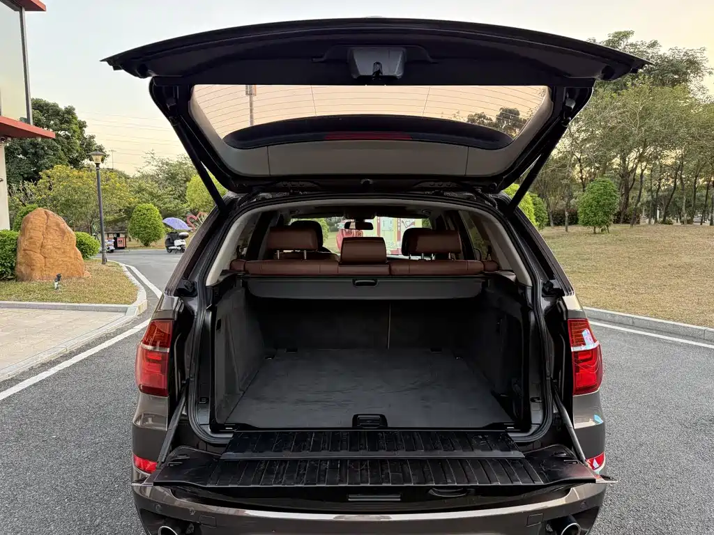 BMW X5 (Import) — миниатюра 24