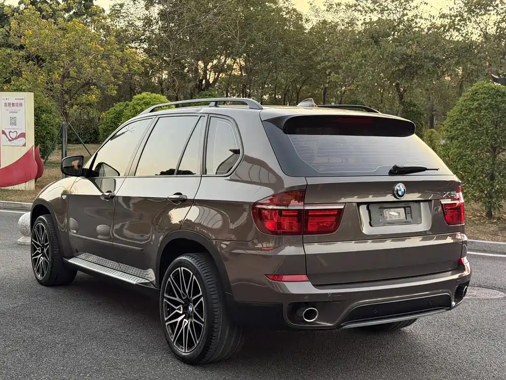 BMW X5 (Import) — миниатюра 5