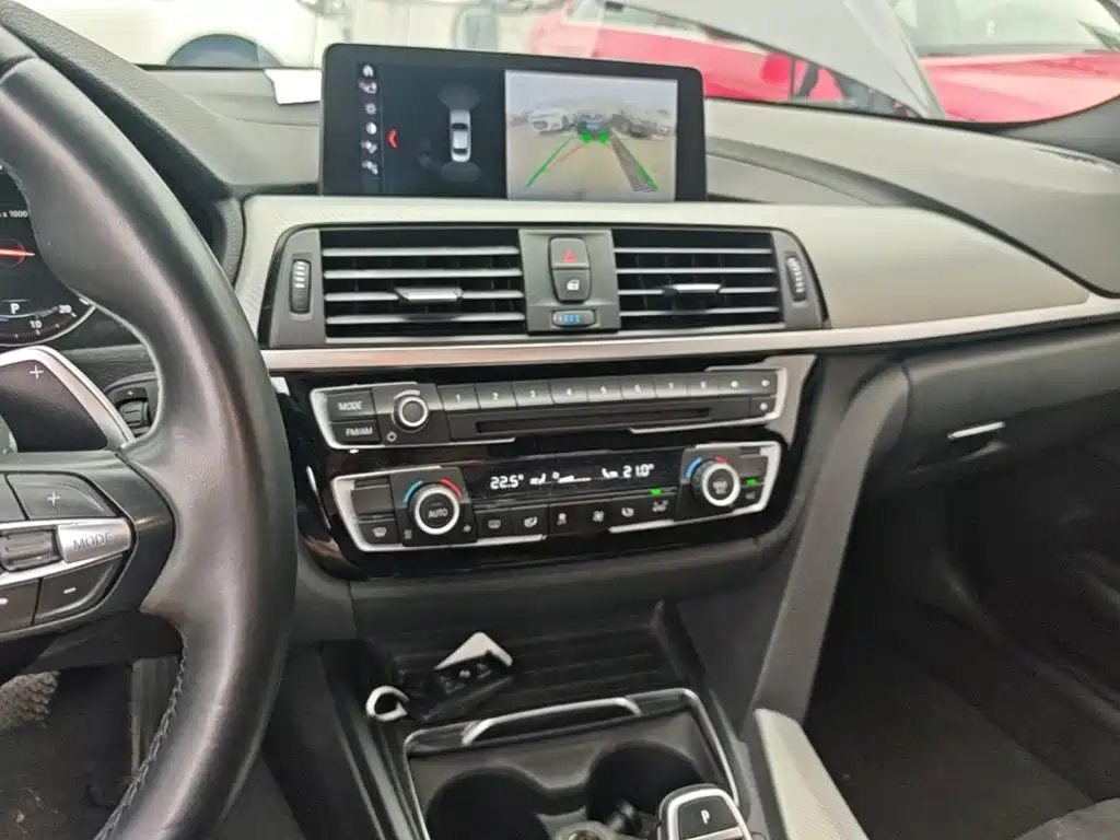 BMW 4 Series — миниатюра 9