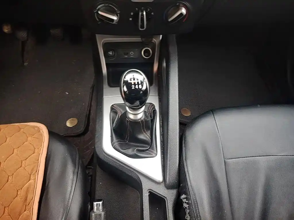 JAC Refine S3 — миниатюра 14