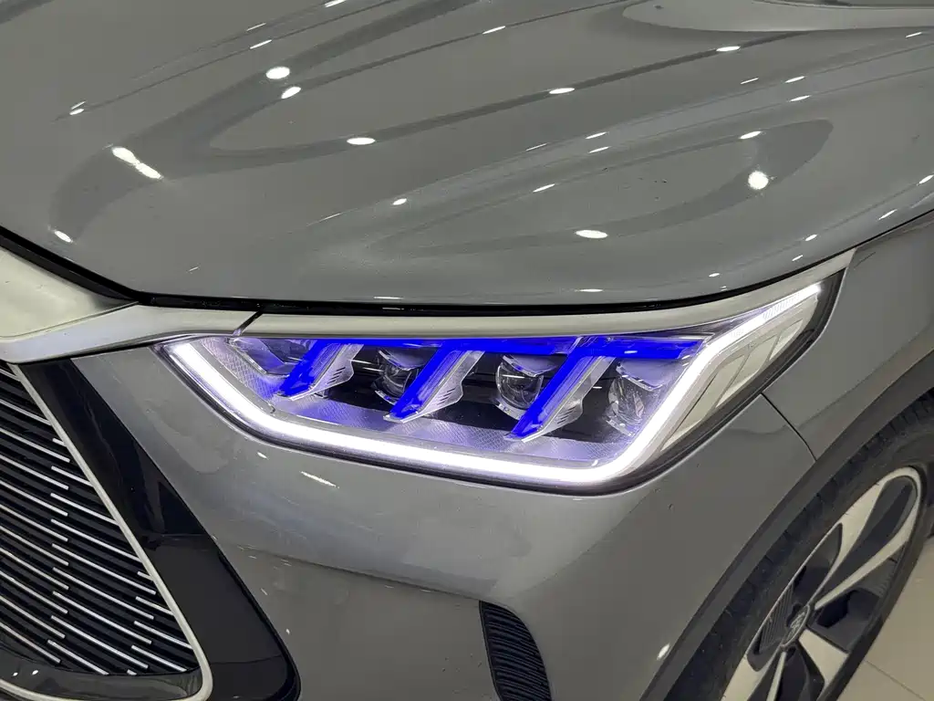 BYD PLUS New Energy — миниатюра 3