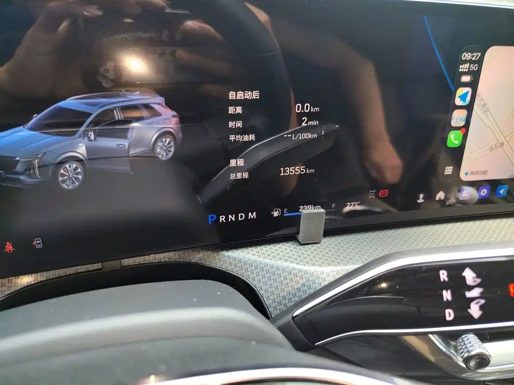 Cadillac XT5 — миниатюра 5