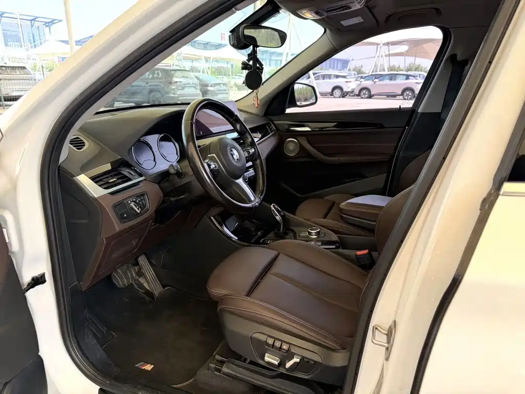 BMW X1 — миниатюра 4