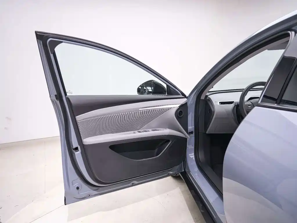 XPeng MONA M03 — миниатюра 19