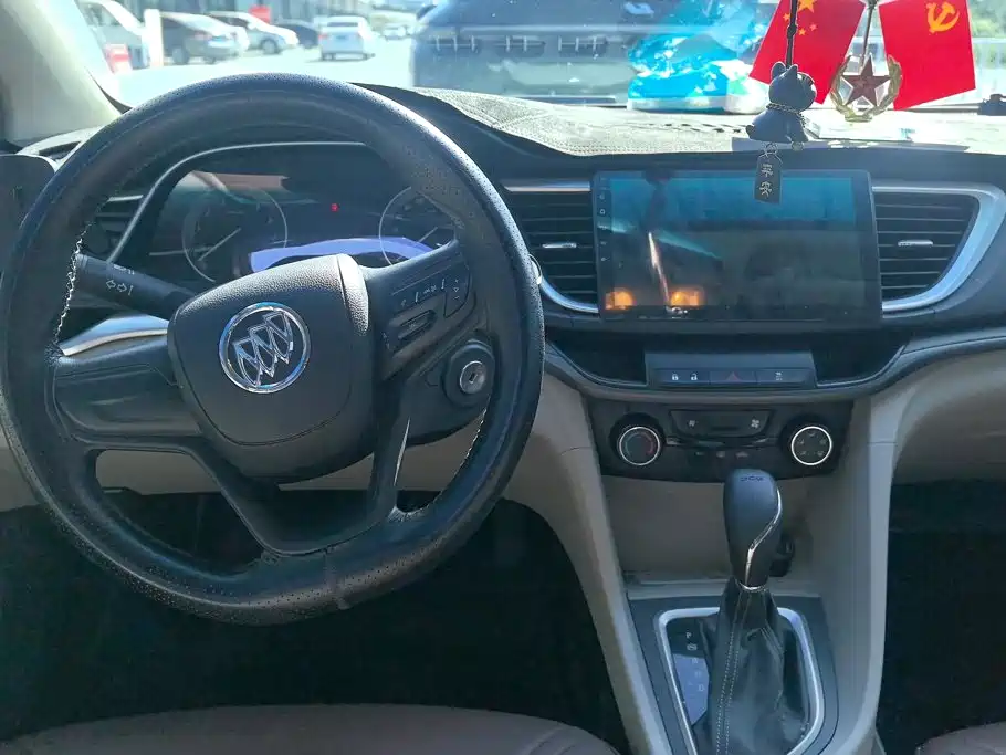 Buick Excelle — миниатюра 12