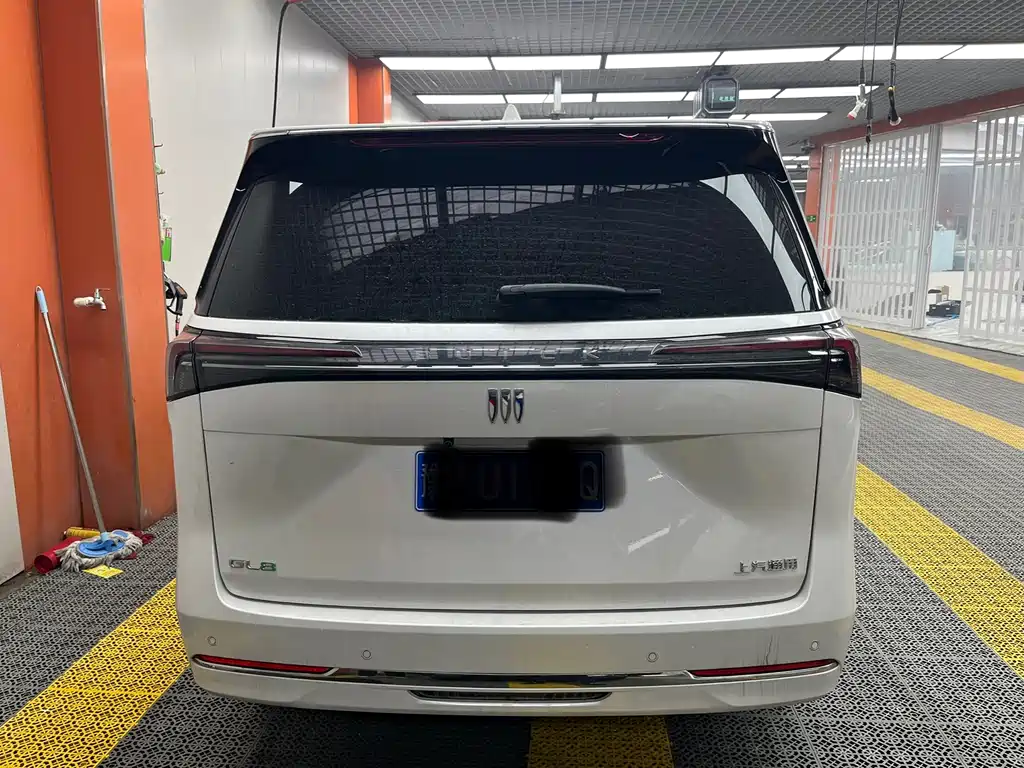 Buick GL8 — миниатюра 9
