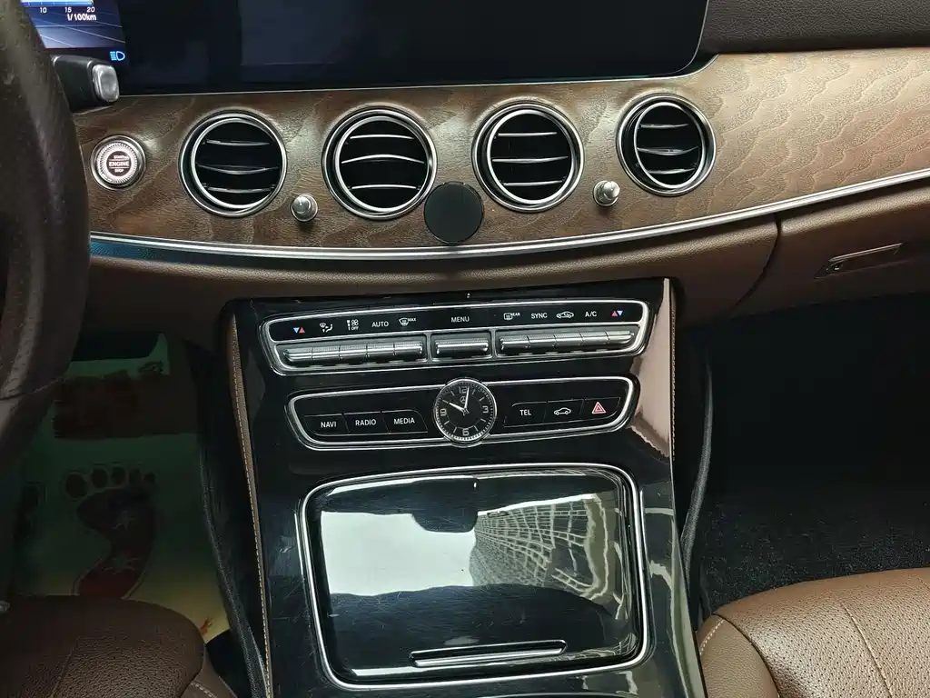 Mercedes-Benz E-Class E 2016 E 300 L Sport Fashion