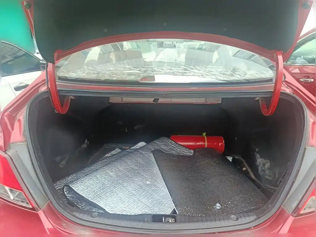 Hyundai Verna — миниатюра 15