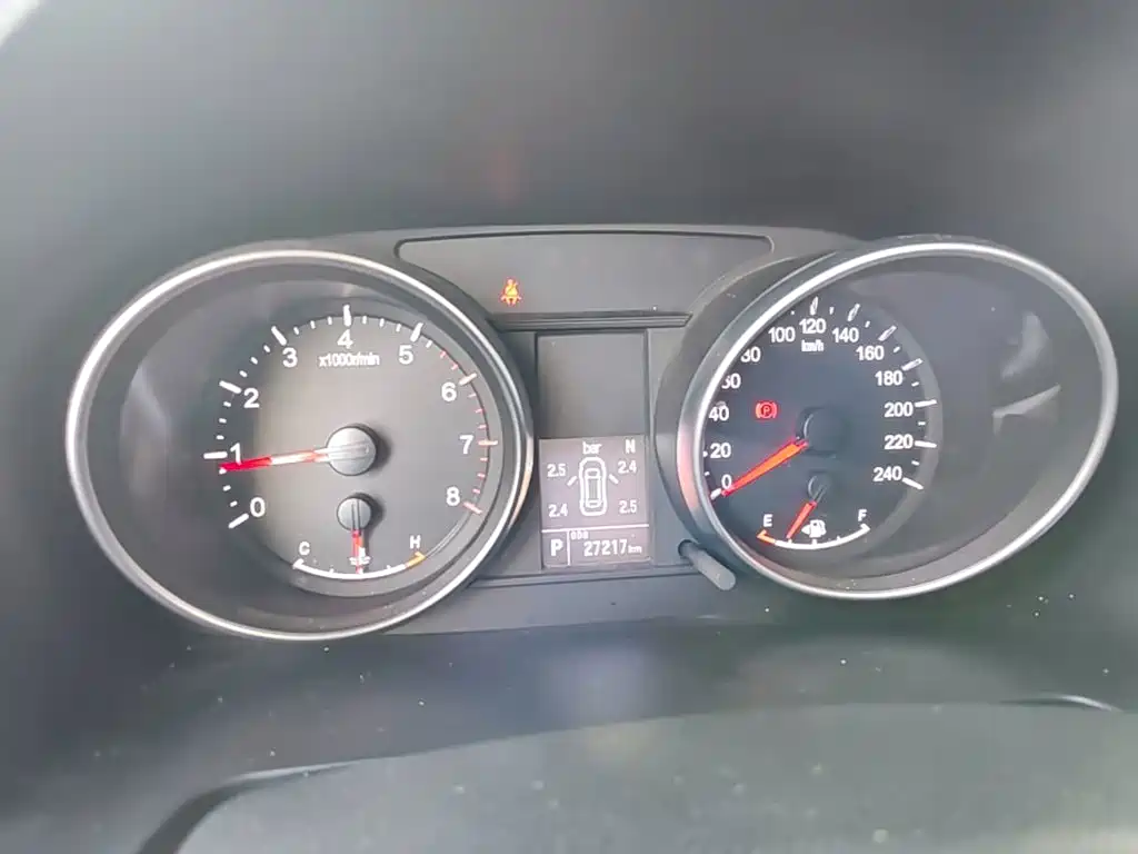 Haval M6 — миниатюра 12
