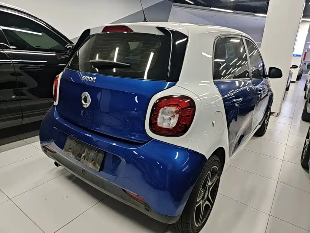 smart Smart Forfour — миниатюра 7