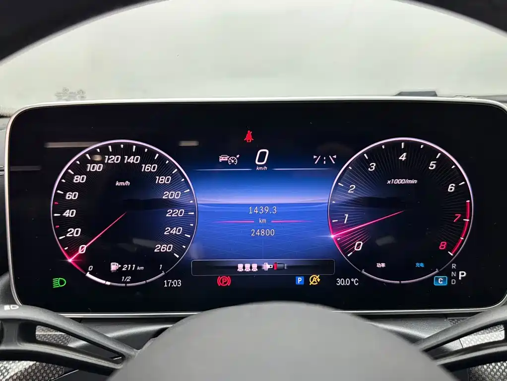 Mercedes-Benz C-Class — миниатюра 14