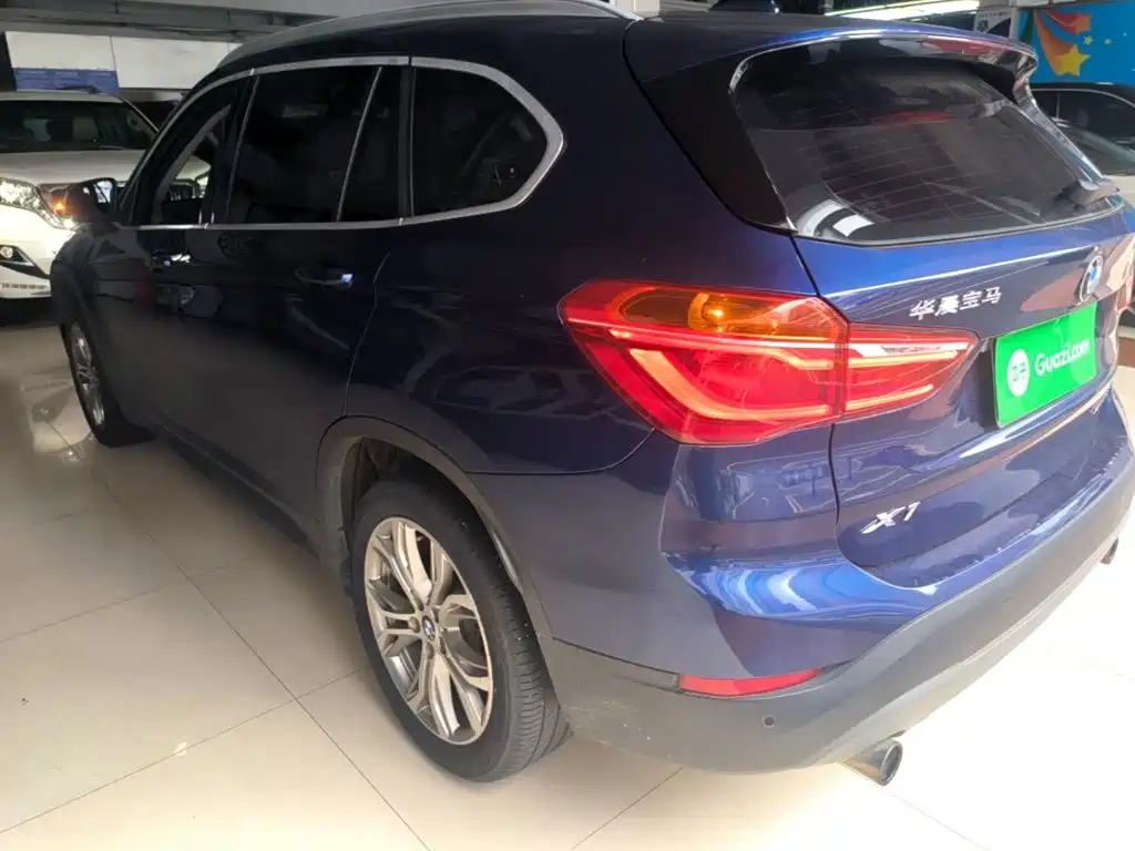 BMW X1 — миниатюра 5