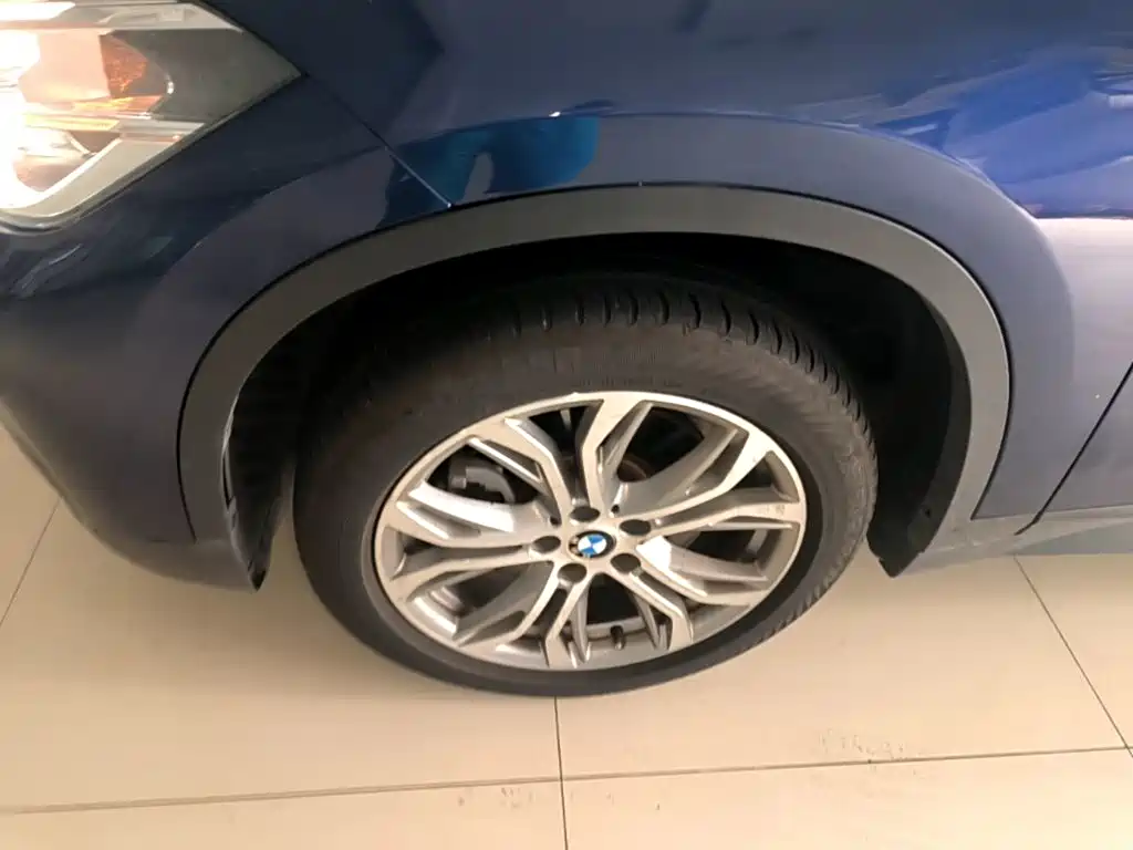 BMW X1 — миниатюра 23