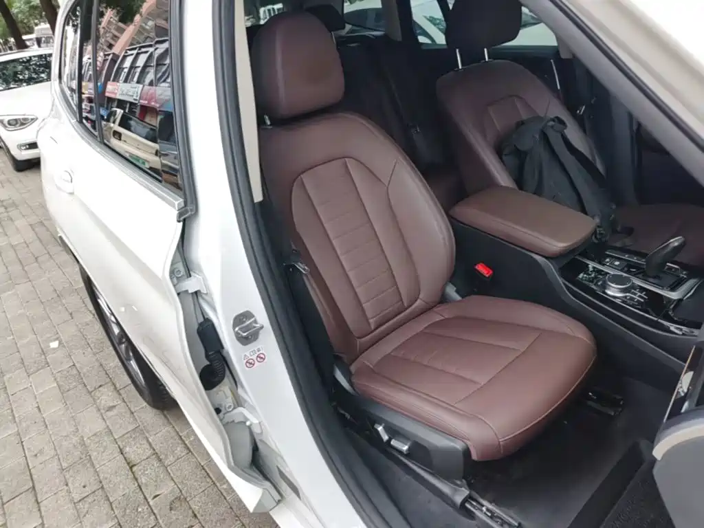BMW X3 — миниатюра 25