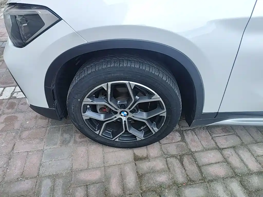 BMW X1 — миниатюра 23