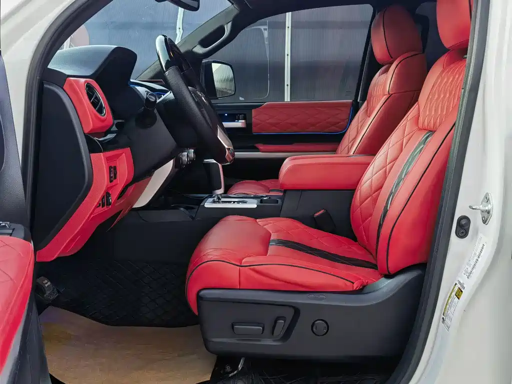 Toyota Tundra 2020 5.7L