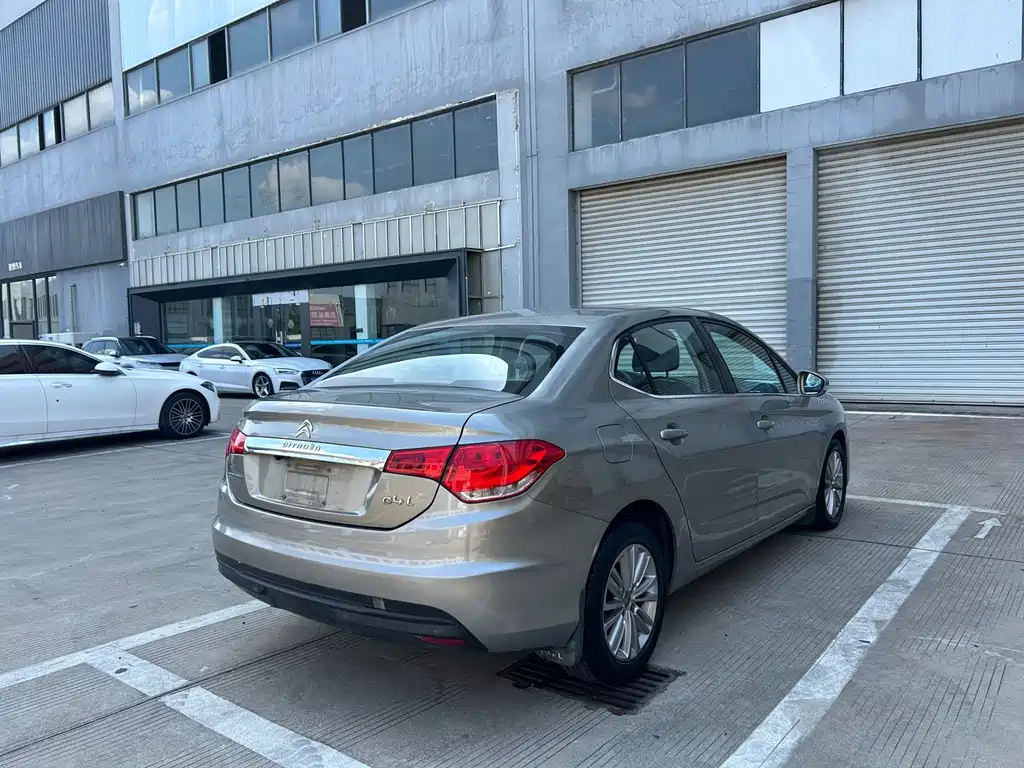 Citroen C4L — миниатюра 6