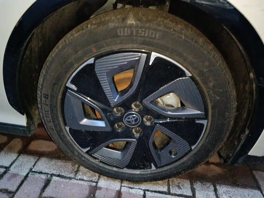 Toyota bZ3 — миниатюра 24