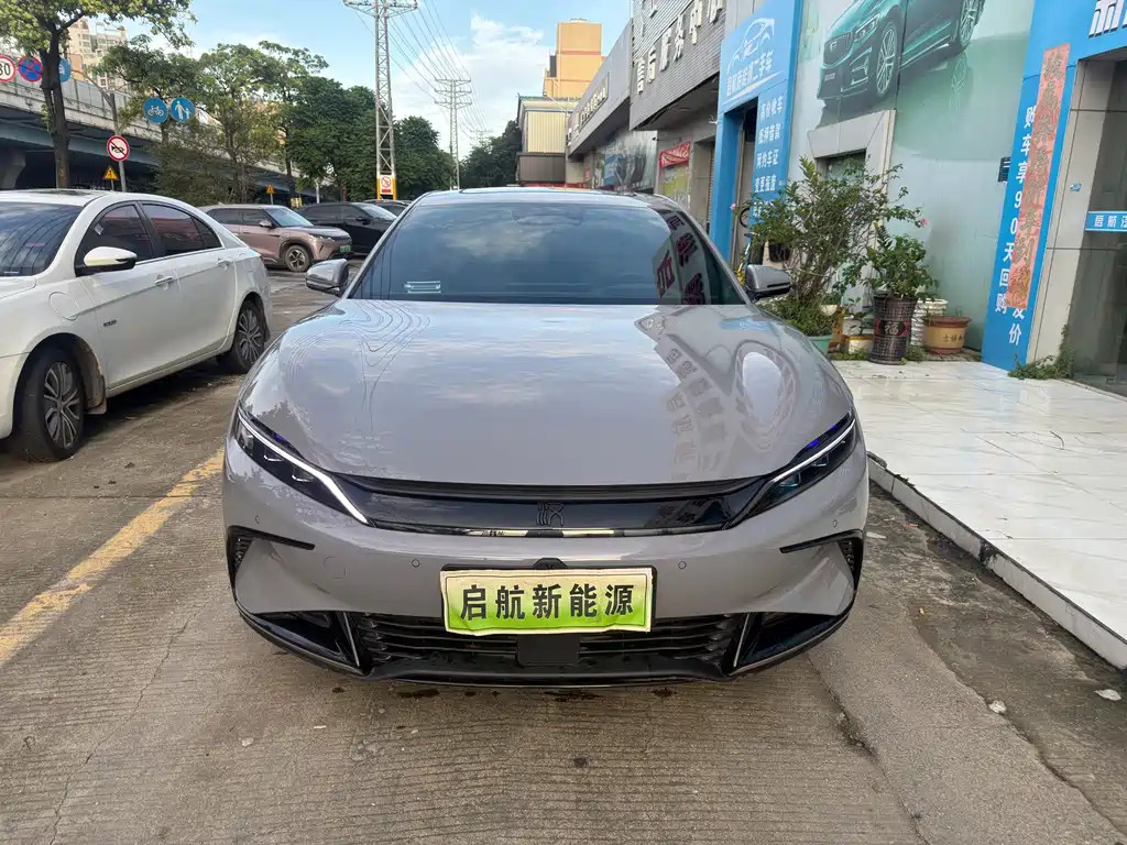 BYD Han — миниатюра 2